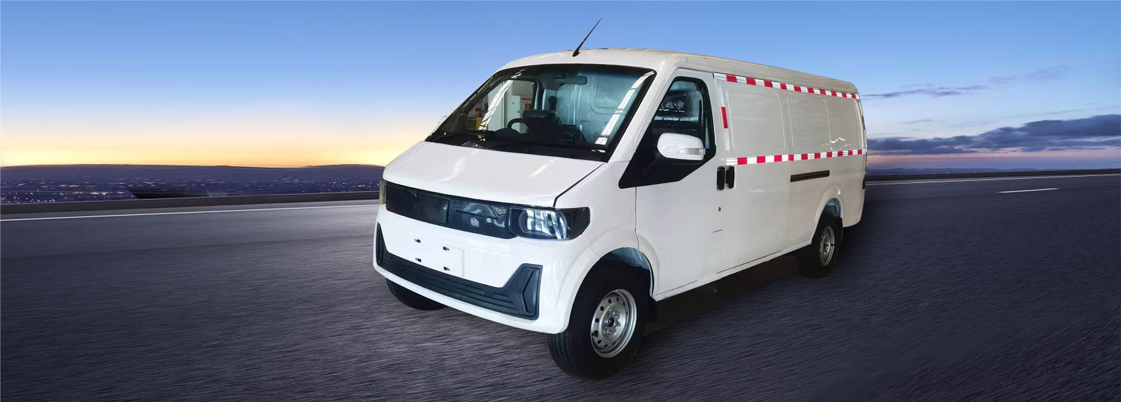 X06 微型面包车